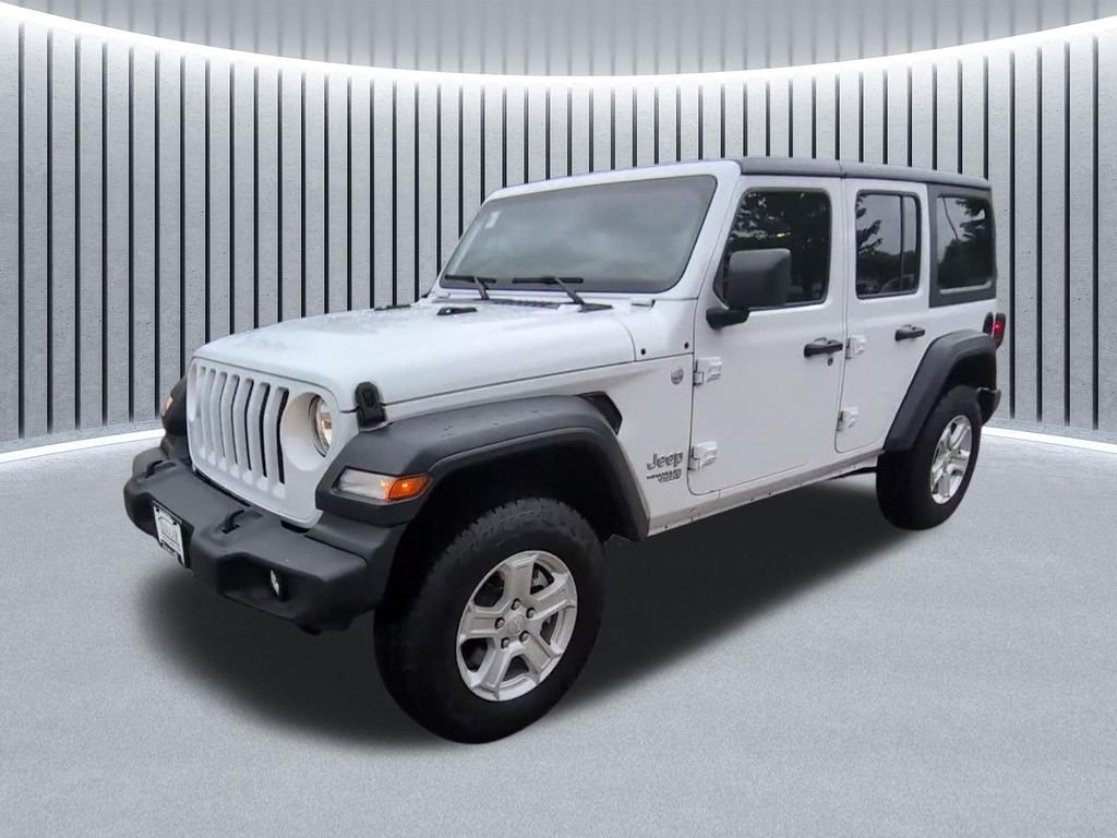Used 2020 White Jeep Unlimited Sport S image 4