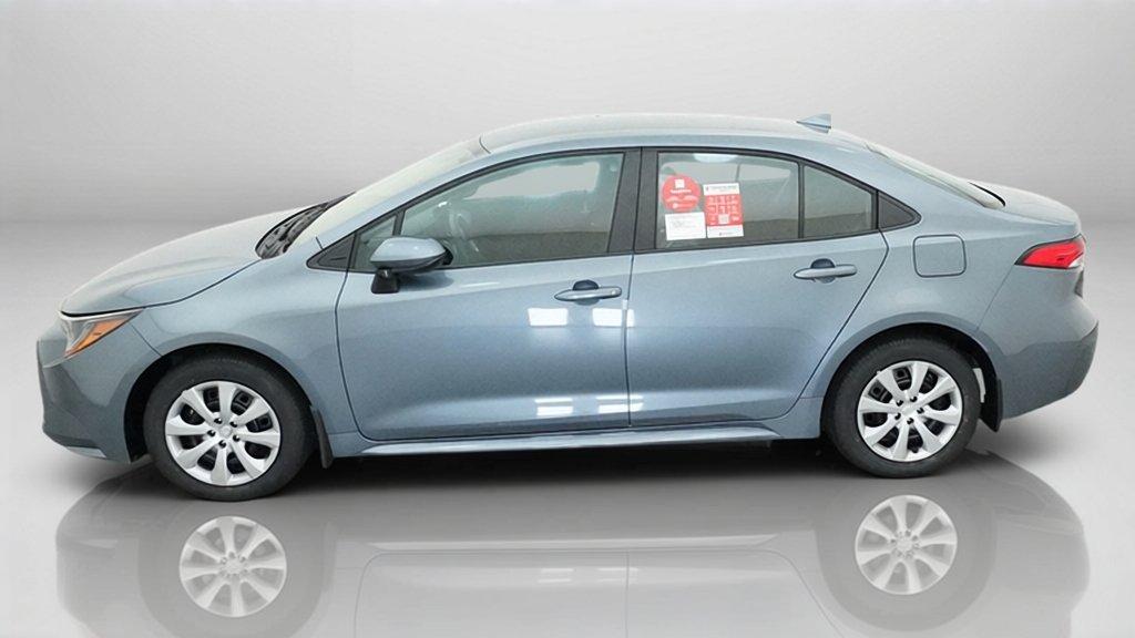 New 2027 Celestite Toyota LE image 2