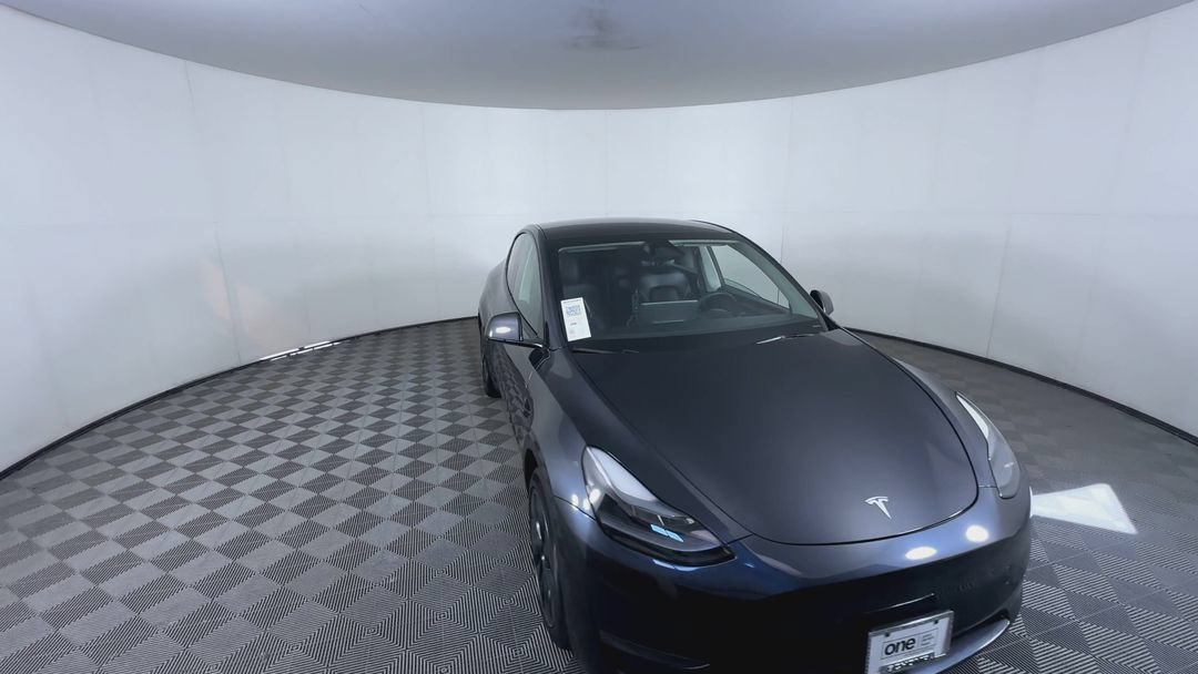 Used 2024 Tesla Model Y Long Range with VIN 7SAYGDEE3RF148882 for sale in Aurora, CO
