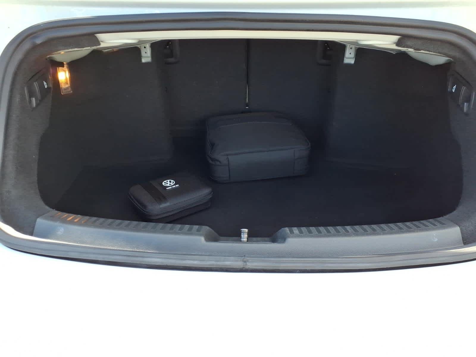 Used 2018 Pure White/Black Roof Volkswagen S image 12