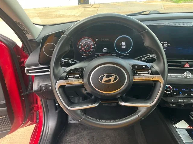 Used 2025 Red Hyundai Limited image 9