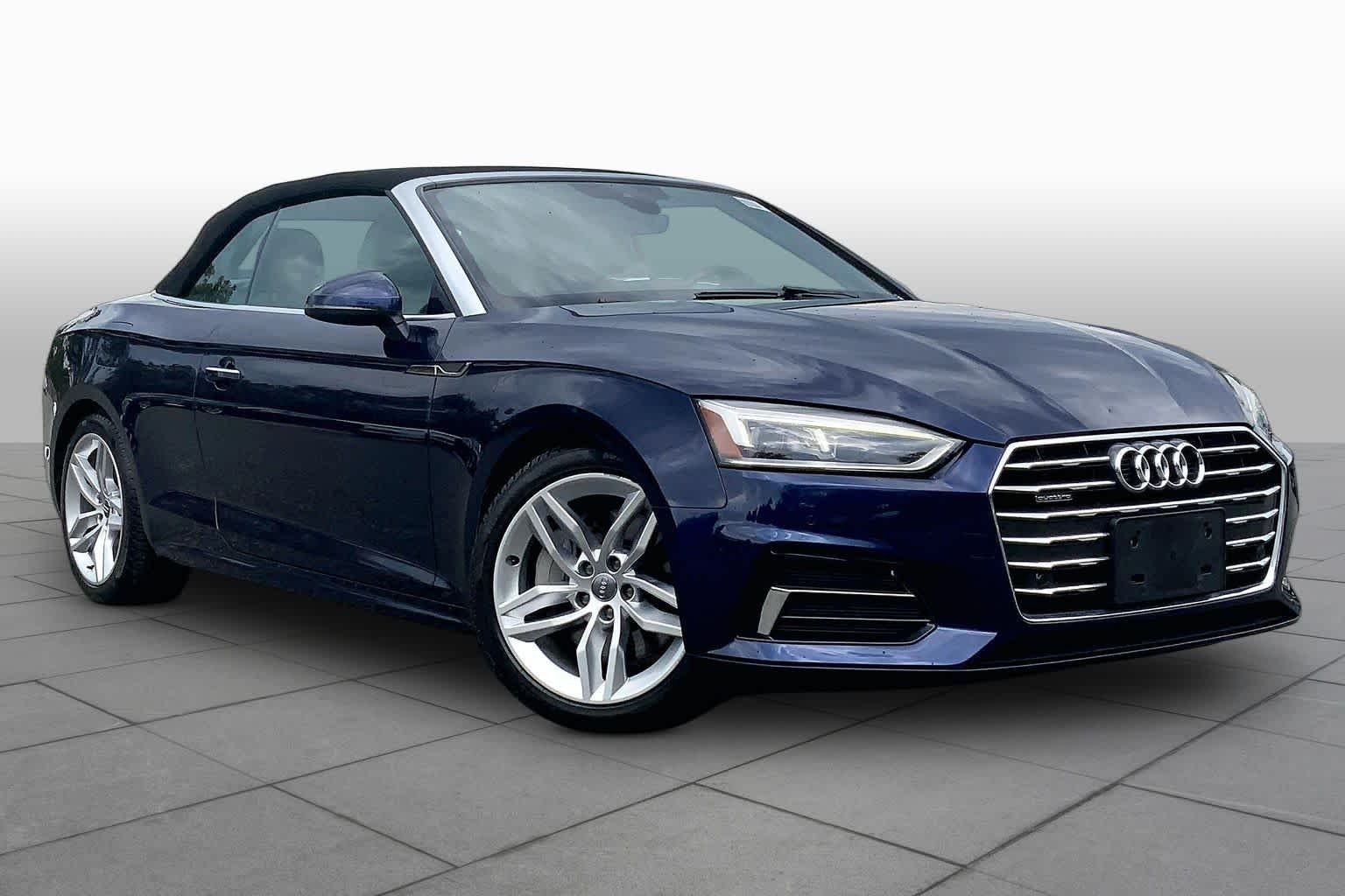 Used 2019 Navarra Blue Metallic/Black Roof Audi Premium Plus image 3