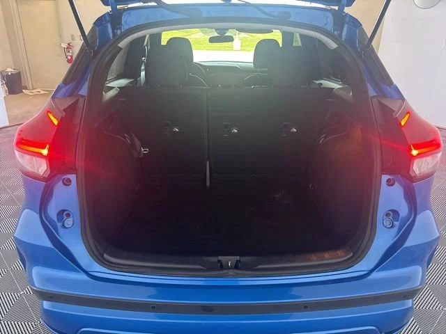 Used 2022  Nissan SR image 16