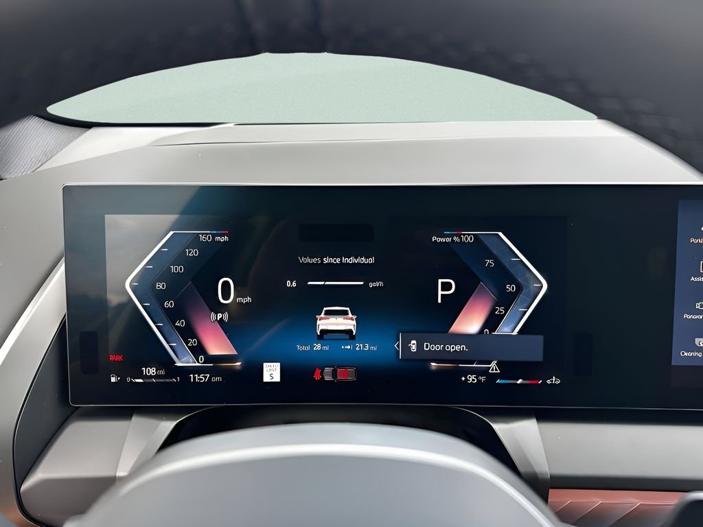 New 2026 Alpine White BMW 30 xDrive image 15