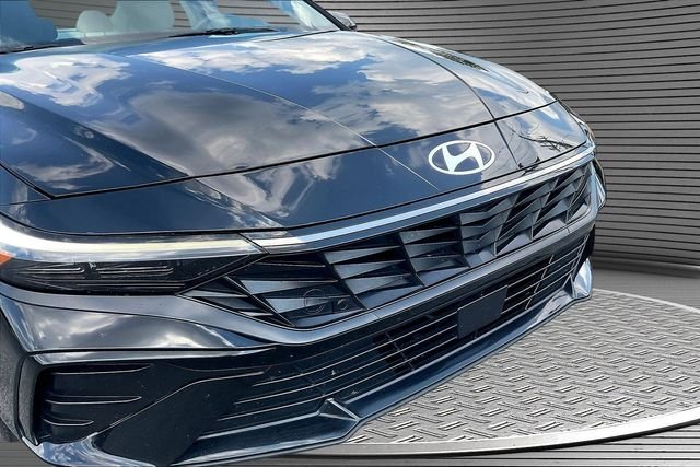 2025 Hyundai Elantra SEL - Photo 35