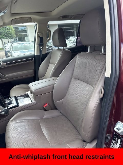 Used 2021  Lexus 460 image 36