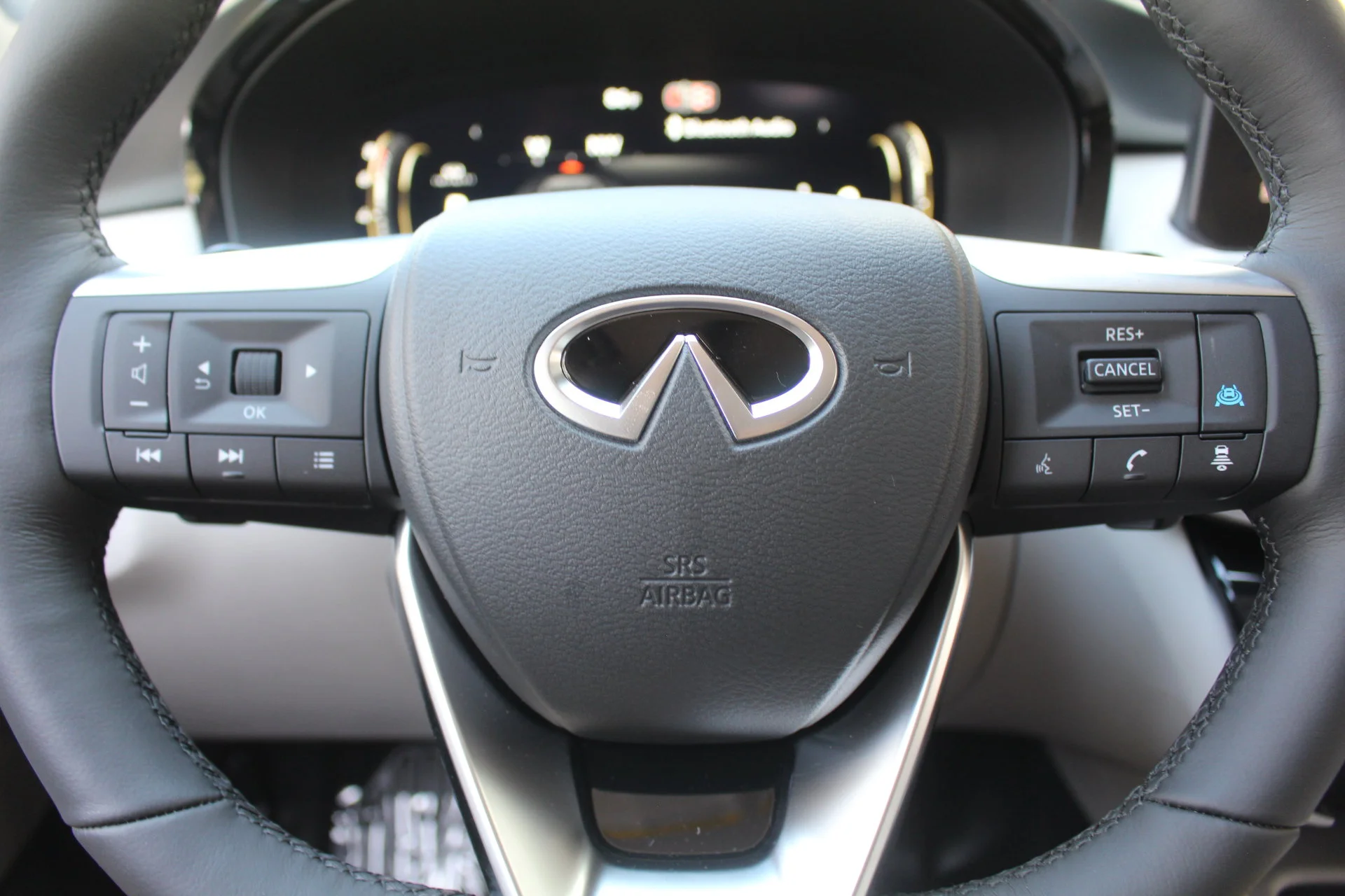 2026 INFINITI QX60 LUXE - Photo 23