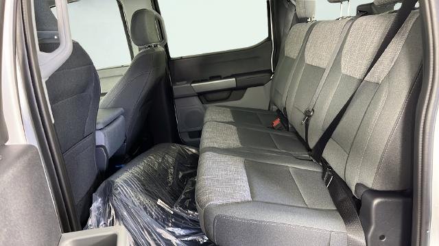 New 2026 Oxford White Ford F-250® XLT image 50