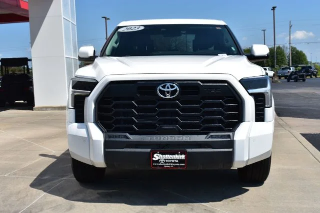 Used 2023 White Toyota SR5 image 3