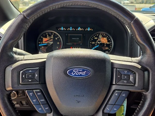 Used 2018 Blue Ford XLT image 24