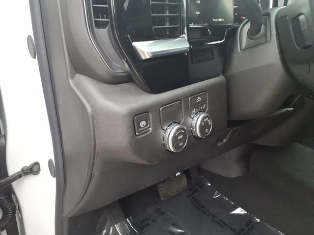 Used 2026 Summit White GMC SLE image 16