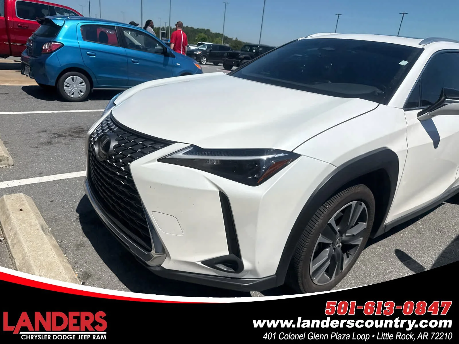 2025 Lexus UX 300h 300h's photo