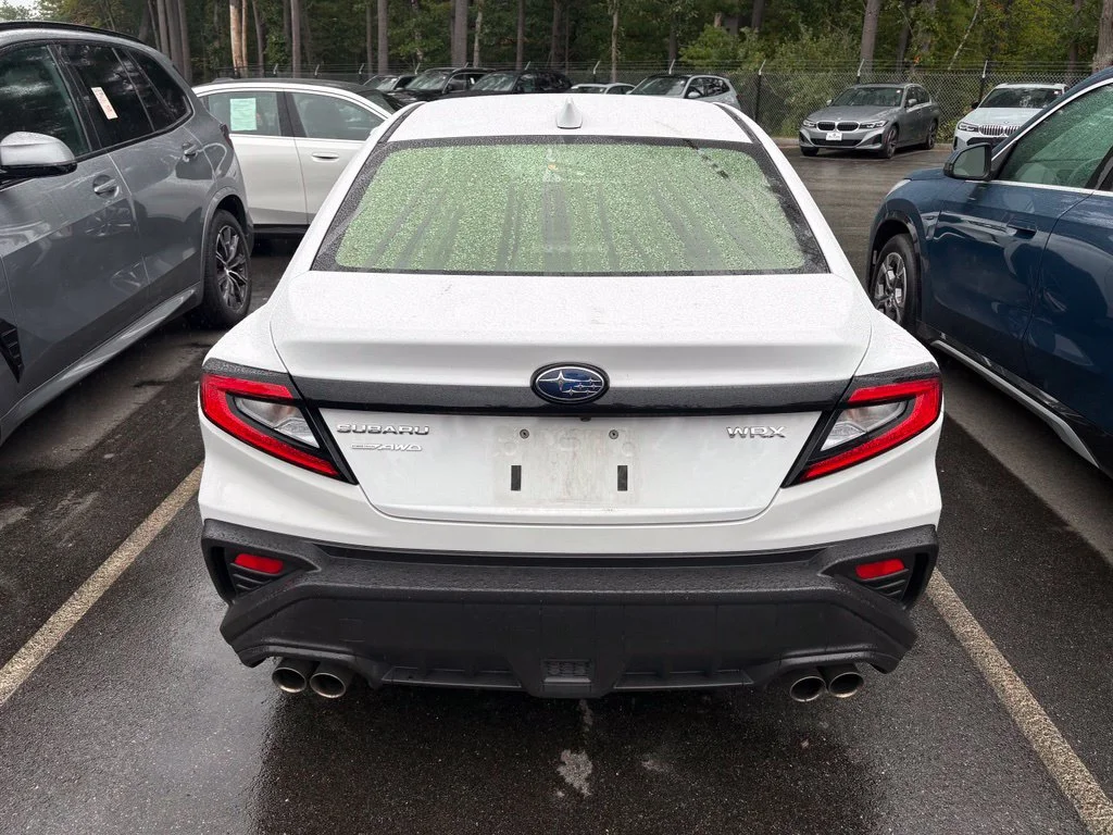 Used 2023 White Subaru Base image 4