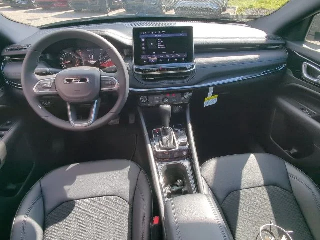 New 2026 Black Jeep Latitude image 14