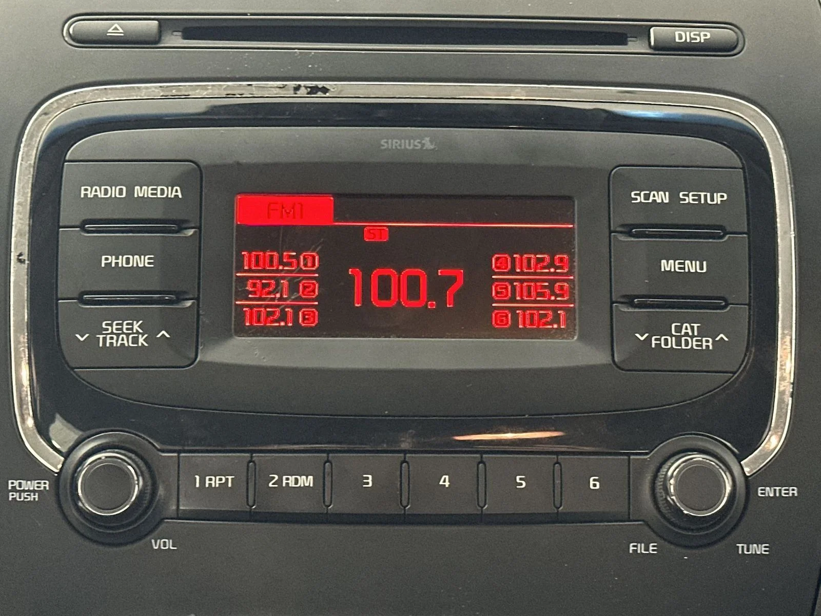 Used 2017 White Kia LX image 17