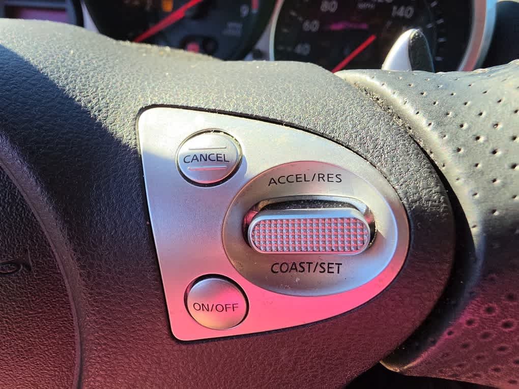 Used 2016 Magnetic Black Nissan Sport Tech image 28