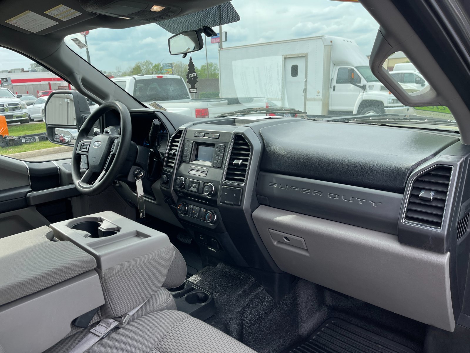 Used 2018 Magnetic Ford XLT image 17