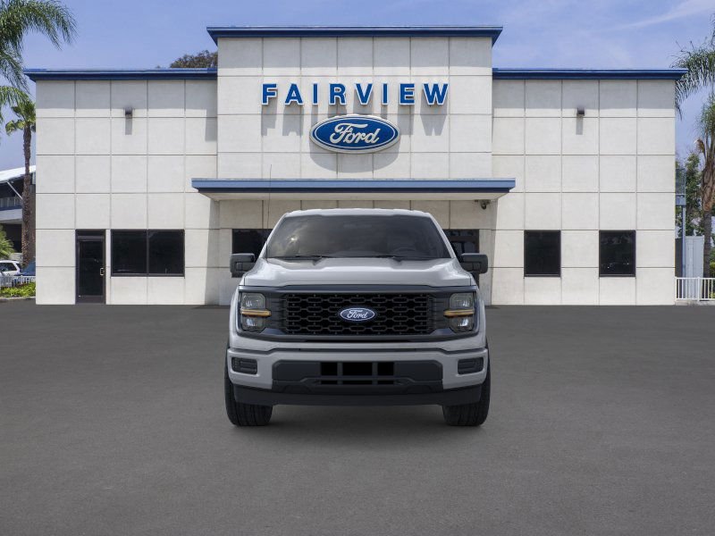 View vehicle photo 5