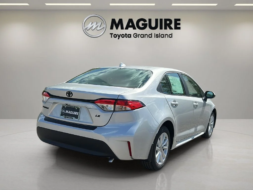 Used 2025 Celestite Toyota LE image 5