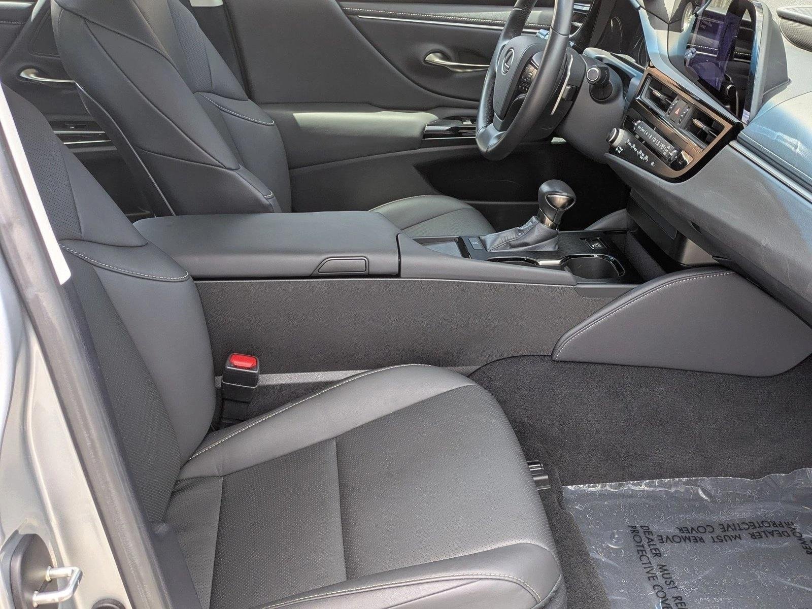 Used 2024 Iridium Lexus ES 350 image 21