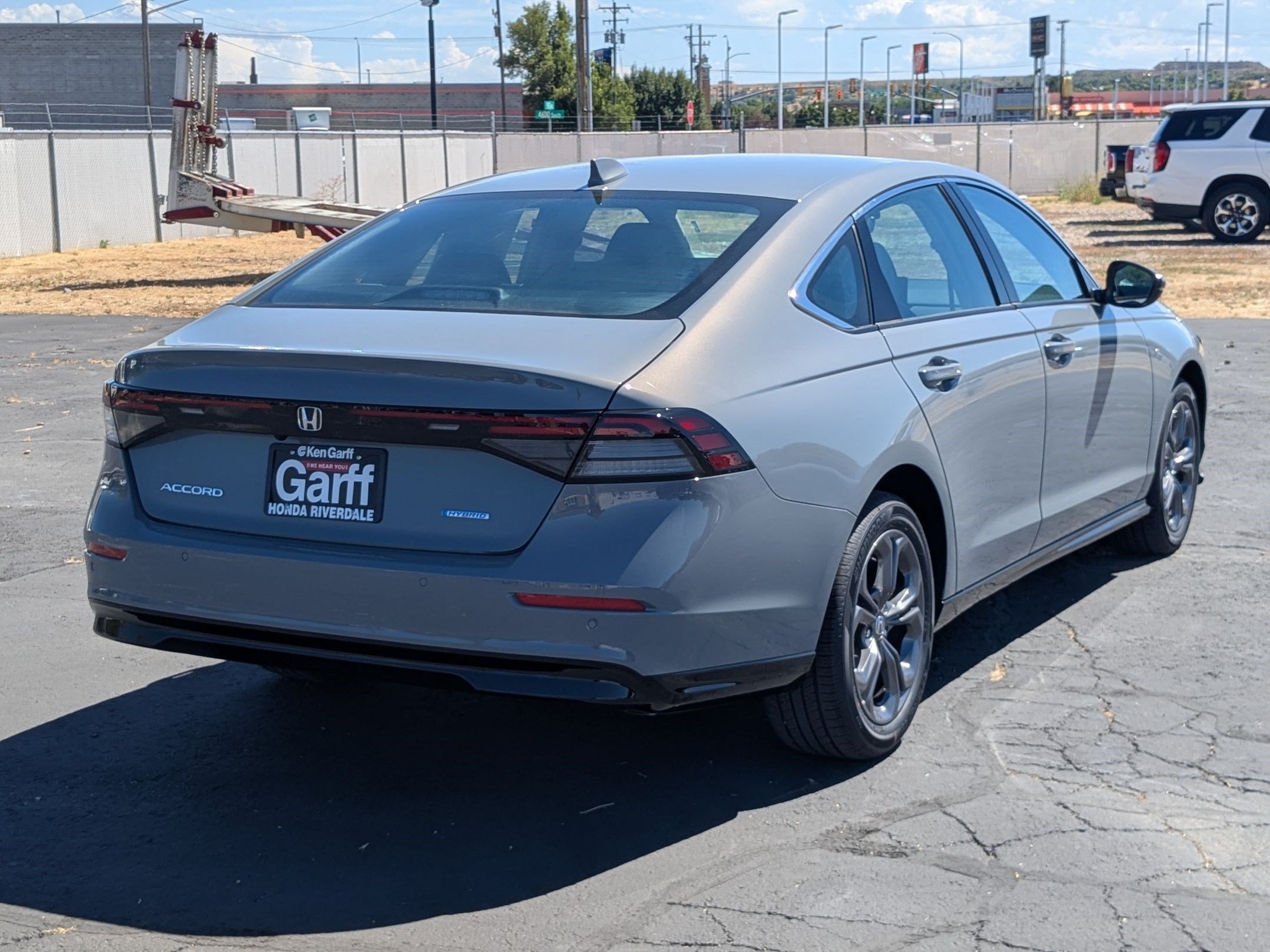 New 2026 Urban Gray Pearl Honda EX-L image 3