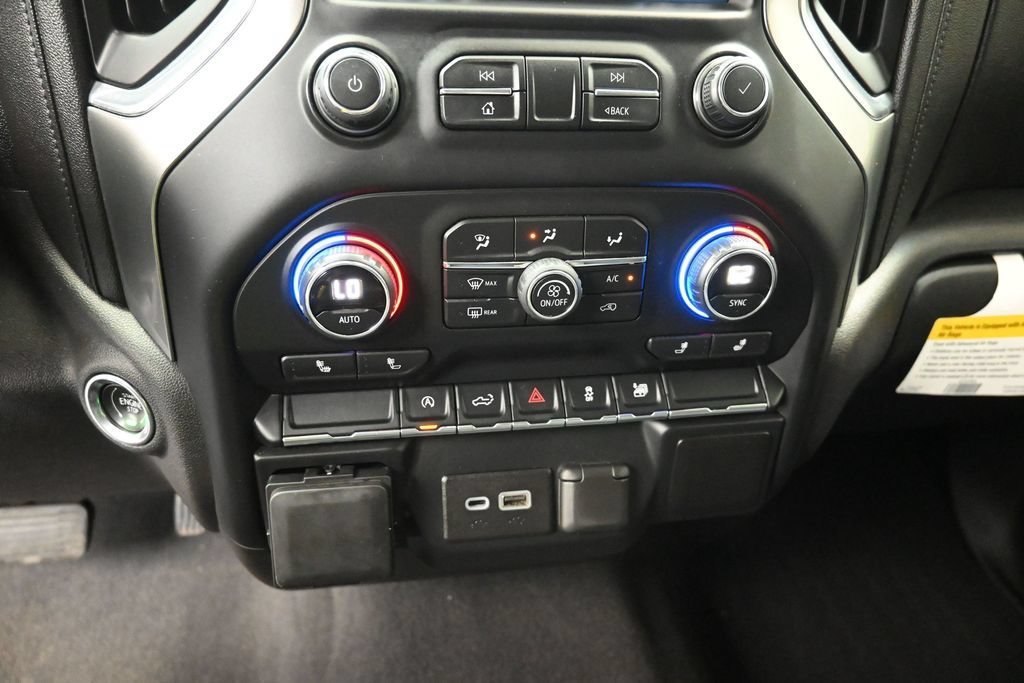 Used 2020 Blue Chevrolet LT image 9