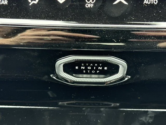 New 2026 Velvet Red Pearlcoat Jeep Limited image 19