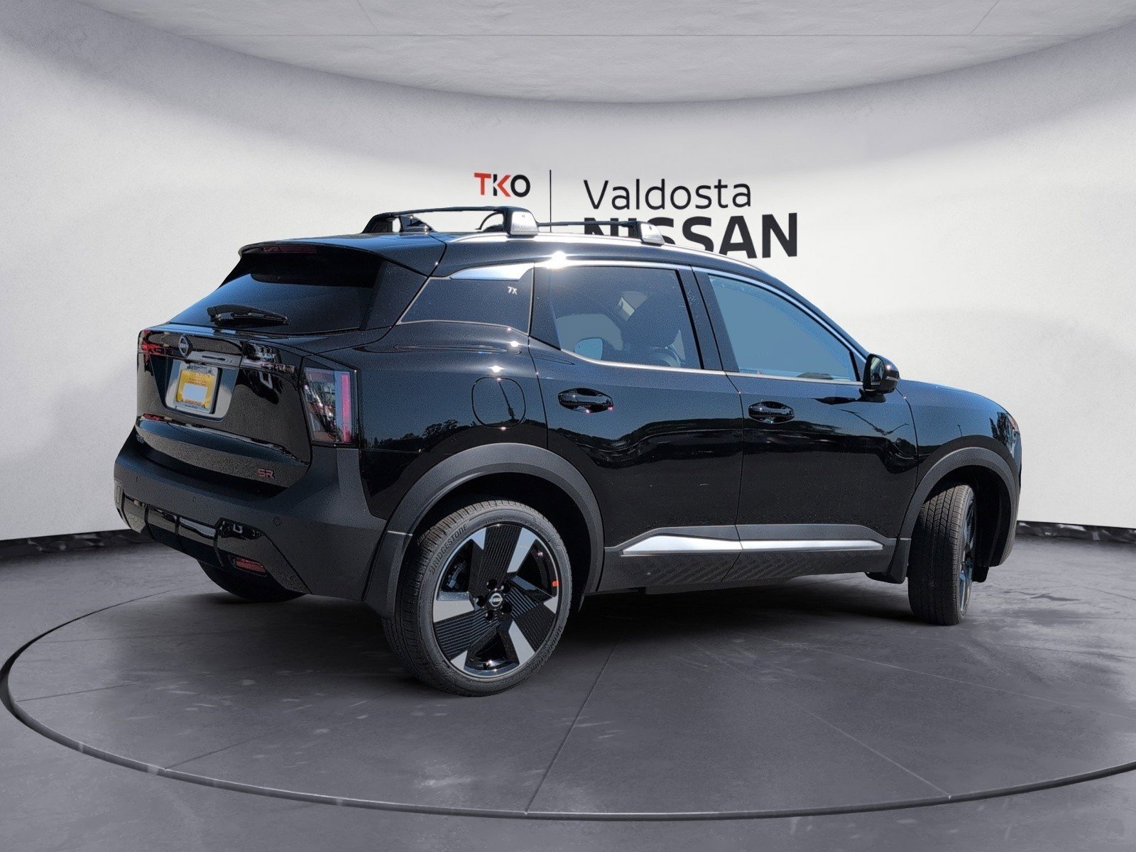 New 2026 Super Black Nissan SR image 4