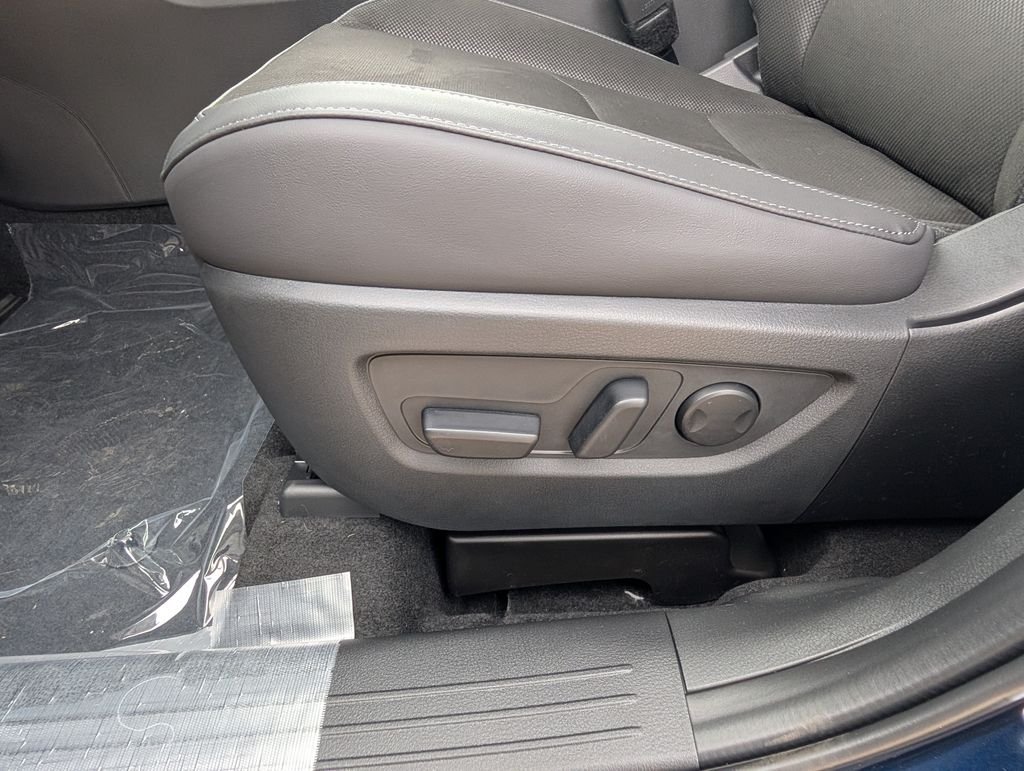 New 2026 Navy Blue Mica Mazda 2.5 S Preferred AWD image 11