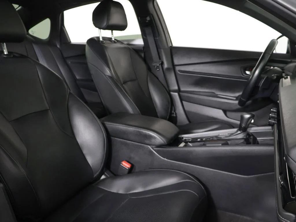 Used 2025 Crystal Black Pearl Honda Sport-L image 28