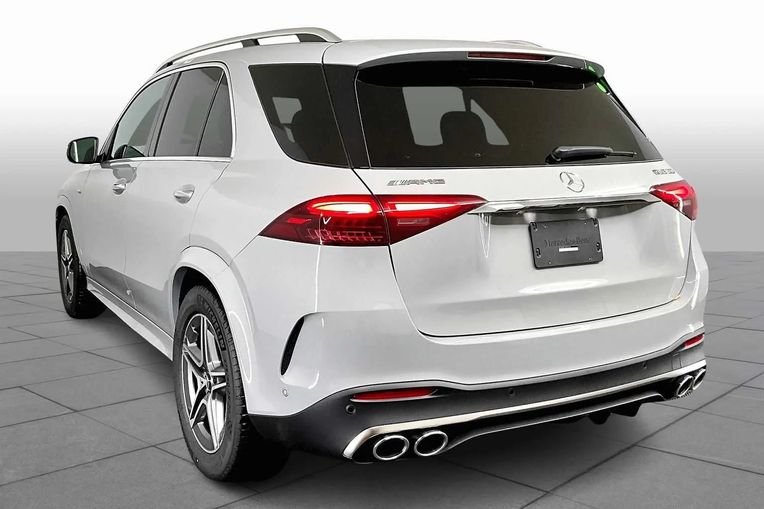 New 2026 MANUFAKTUR Alpine Grey Mercedes-Benz AMG® GLE 53 image 4