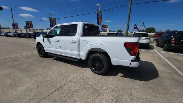 New 2026 Oxford White Ford XLT image 9