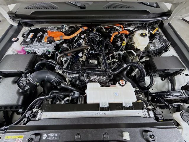 Used 2024 White Toyota 1958 image 29
