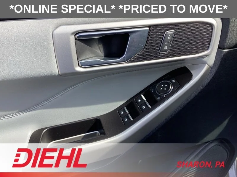 Used 2022 Gray Ford XLT image 21