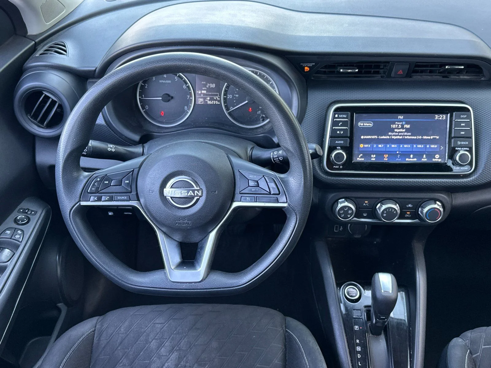 Used 2022 Super Black Nissan S image 13