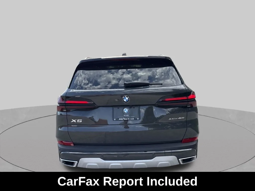 Used 2026 Gray BMW xDrive40i image 4