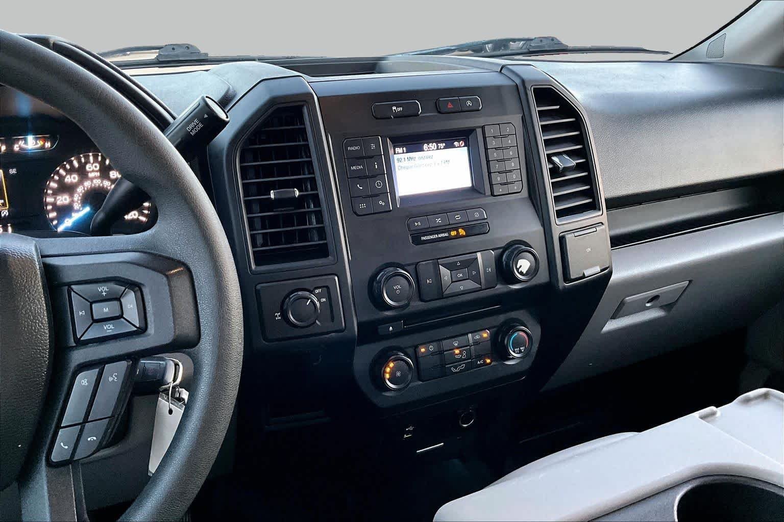Used 2018 Oxford White Ford XL image 7