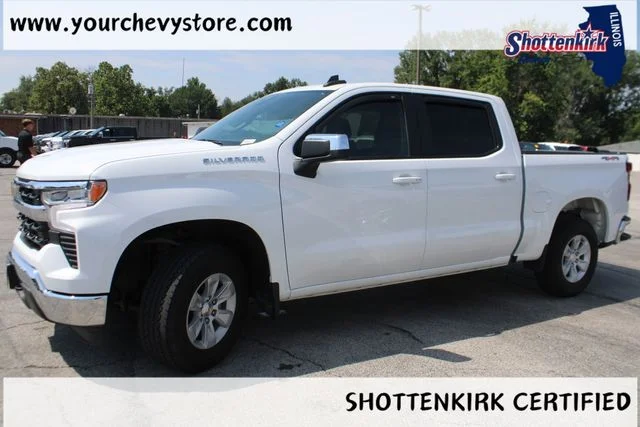 Used 2022 White Chevrolet LT image 2