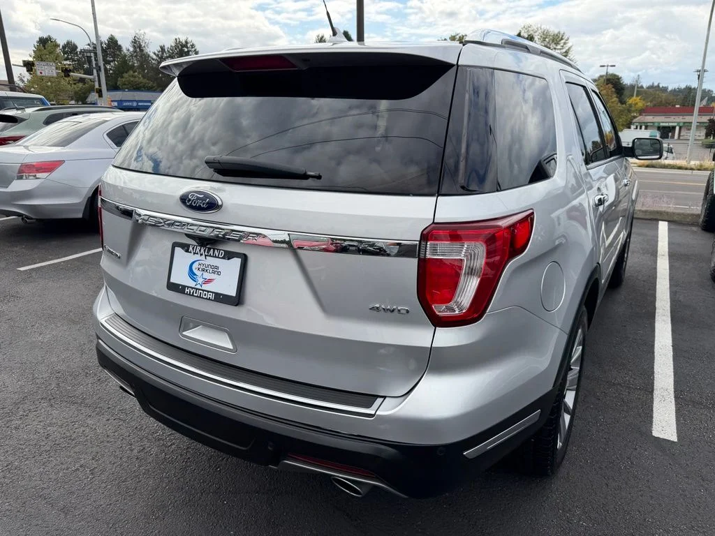 Used 2018 Ingot Silver Ford Limited image 7