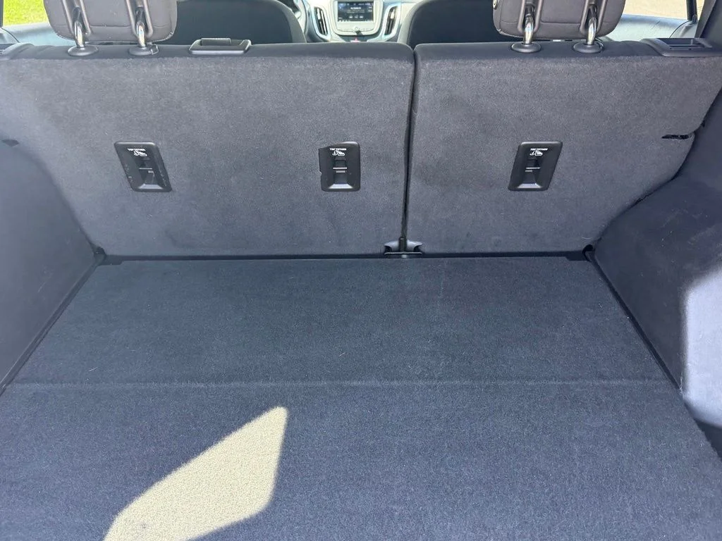 Used 2019 White Chevrolet LT image 43