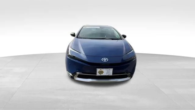 2026 Toyota Prius Plug-in Hybrid XSE Premium - Photo 10