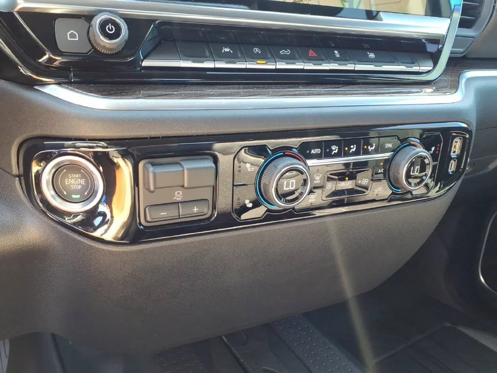 2026 Chevrolet Silverado 1500 RST - Photo 12
