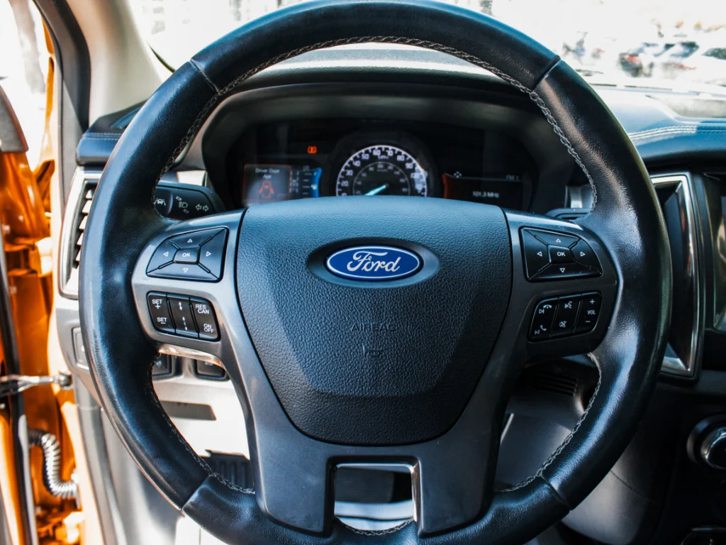 Used 2019 Orange Ford LARIAT image 13