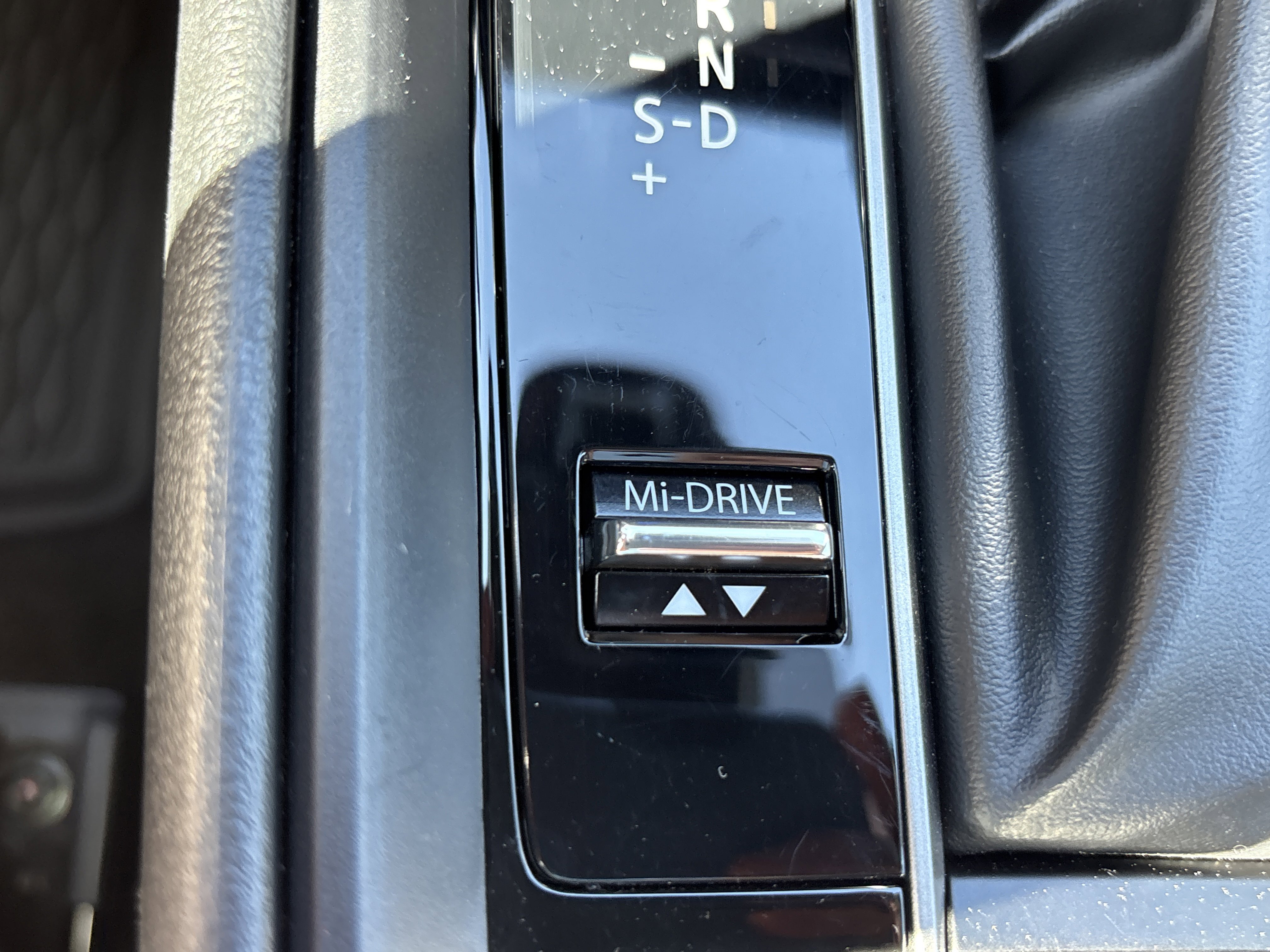 Used 2026 Ingot Blue Metallic Mazda Premium image 39