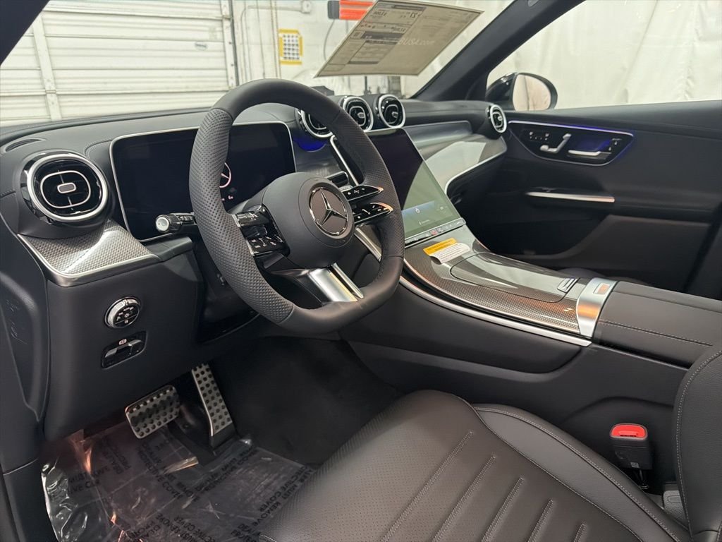 Used 2026 Black Mercedes-Benz GLC 300 image 12