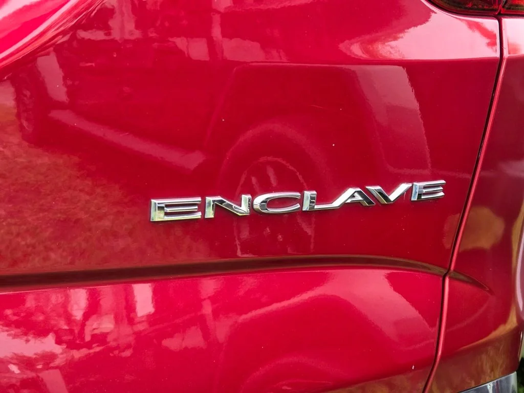 Used 2019 Red Buick Essence image 5