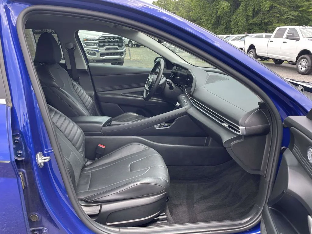 Used 2022 Blue Hyundai Limited image 15