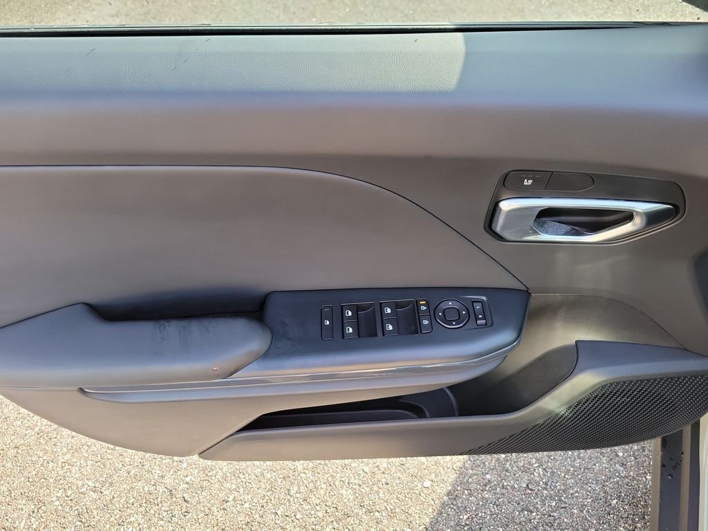 New 2026 Morning Haze Kia EX Hatchback image 19