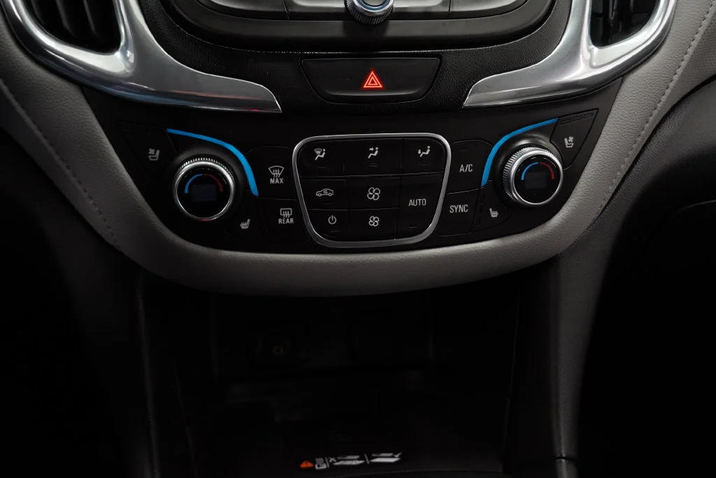 Used 2018 Beige Chevrolet Premier image 28