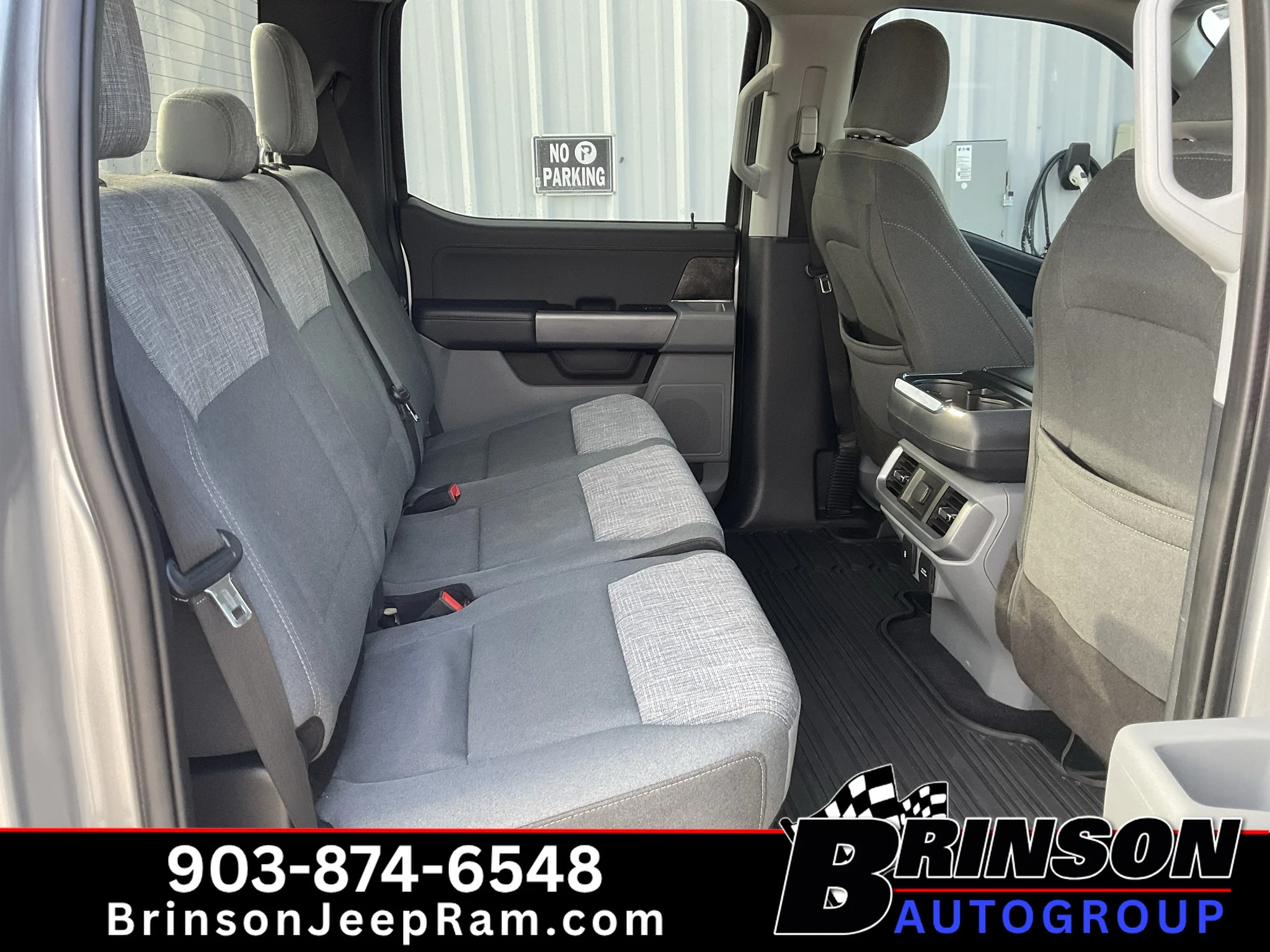 Used 2023 Iconic Silver Metallic Ford XLT image 19